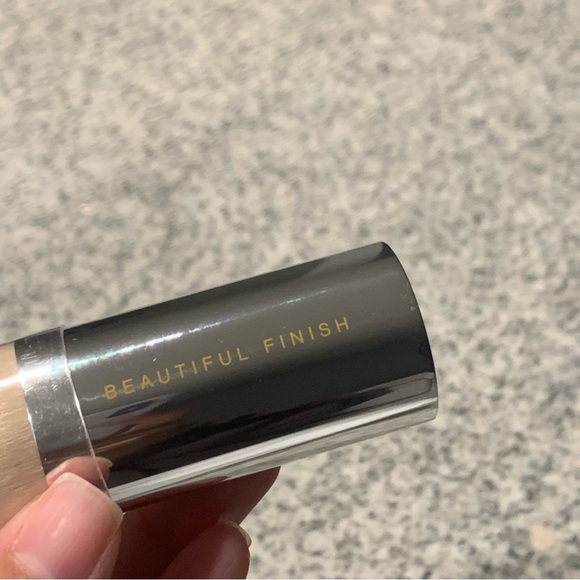 Bare Minerals Beautiful Finish Foundation Brush AS14 - Picture 4 of 7